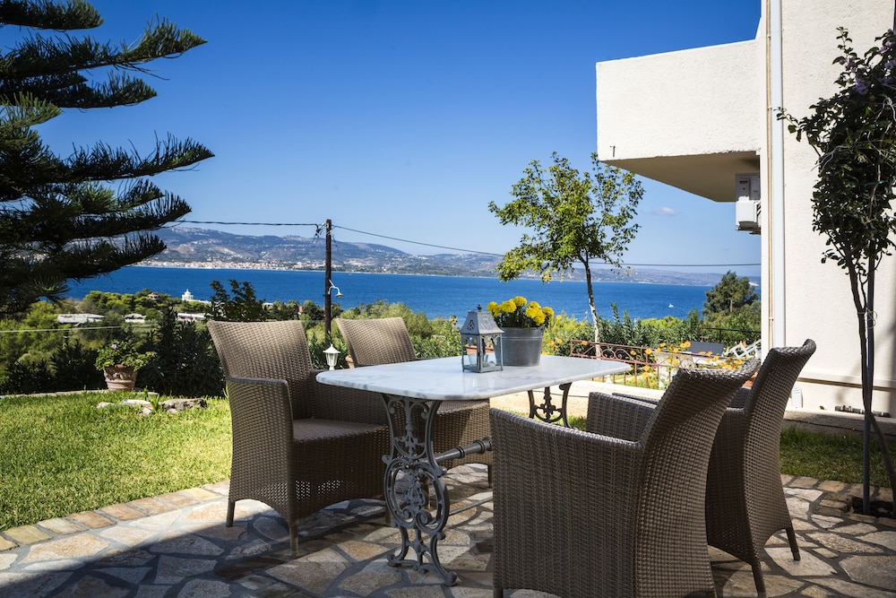 Panorama Fanari Studios & Apartments — Attractions in the area in Lassi, Ionian Islands