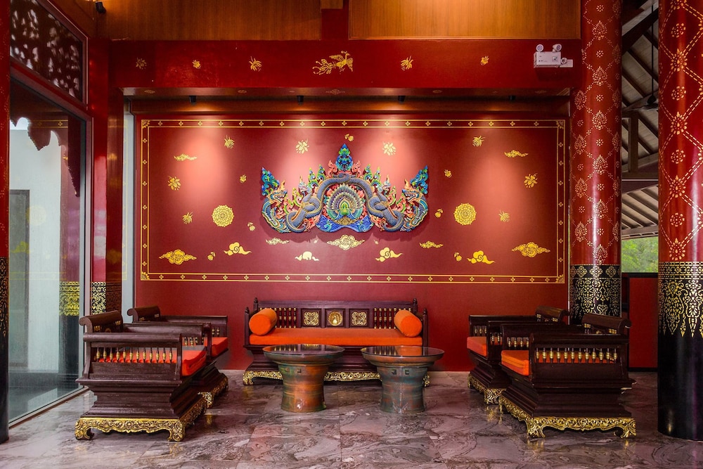 Maikhao Palm Beach Resort — Restaurant & bars in Mai Khao, Phuket Province