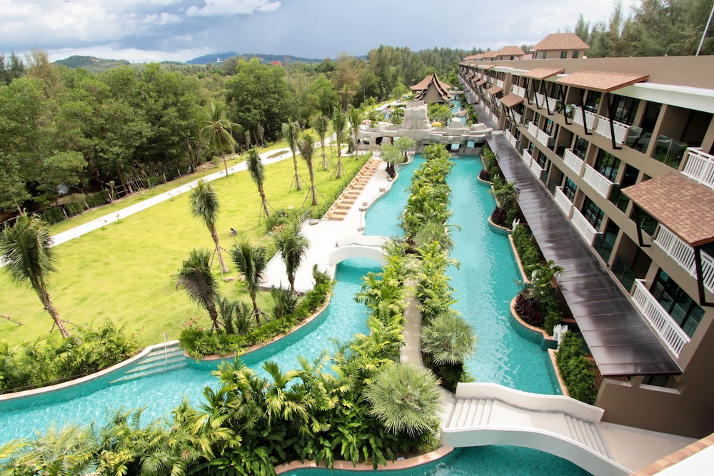 Maikhao Palm Beach Resort — Swimming pool in Mai Khao, Phuket Province
