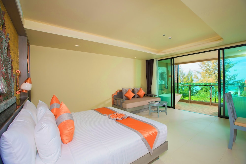 Maikhao Palm Beach Resort — Hotel rooms in Mai Khao, Phuket Province