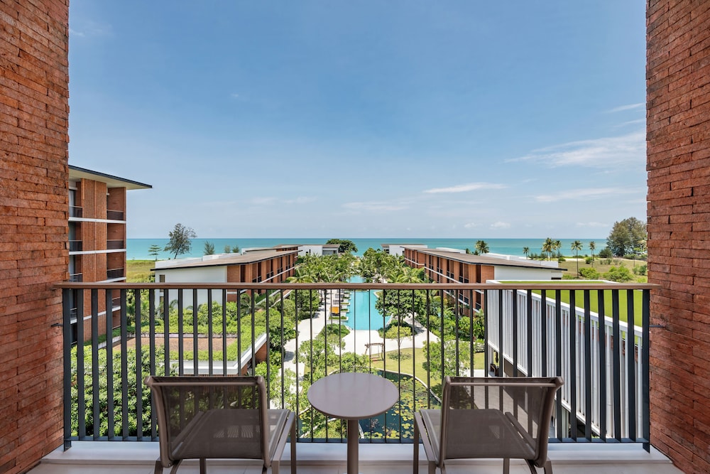 Pullman Khao Lak Resort — Hotel rooms in Khuekkhak, Phang Nga