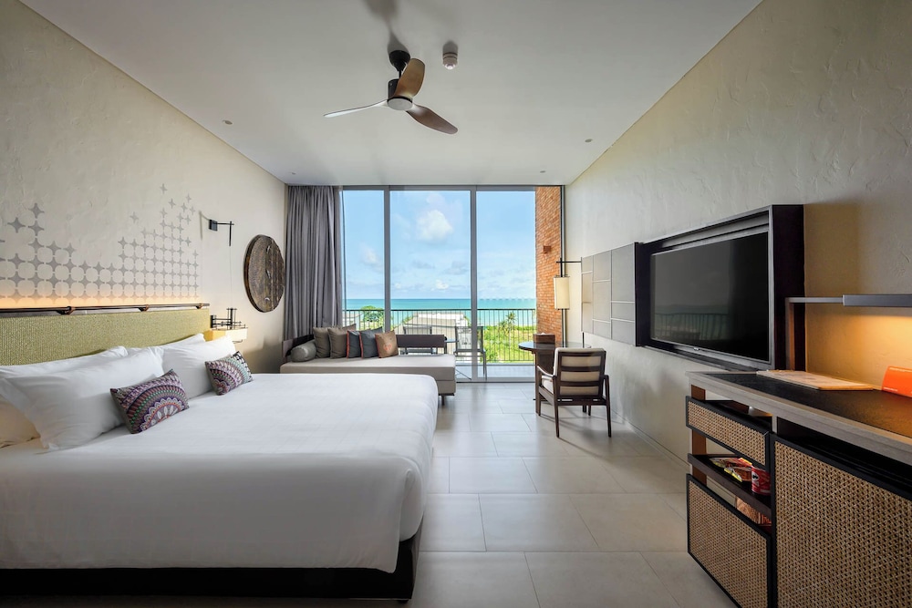 Pullman Khao Lak Resort — Hotel rooms in Khuekkhak, Phang Nga