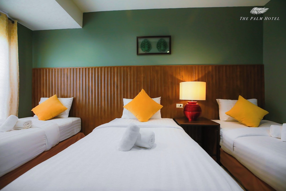 The Palm Hotel — Hotel rooms in Bangkok, Bangkok
