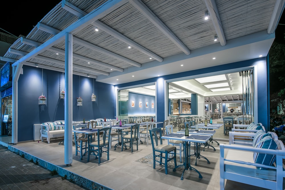 Eleni Beach Hotel — Restaurant & bars in Stalida