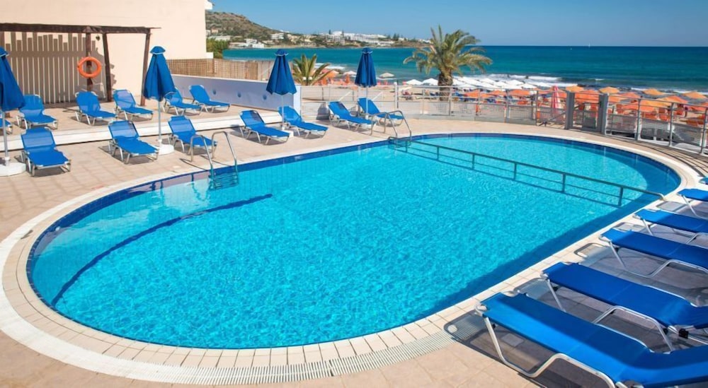 Eleni Beach Hotel — Main photo in Stalida