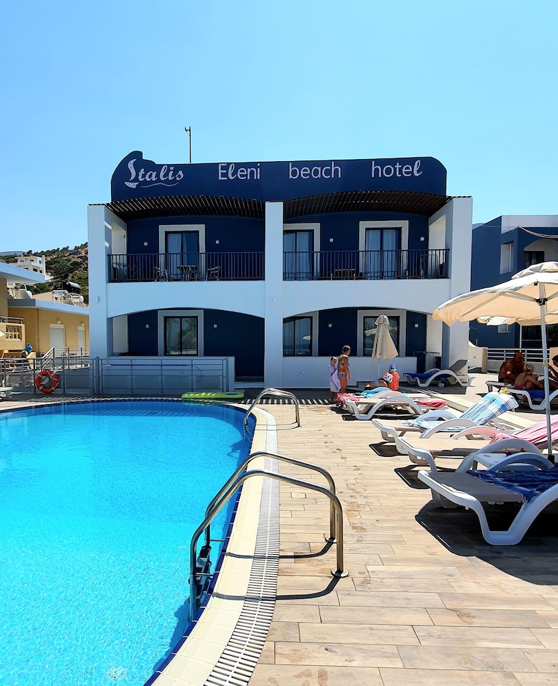 Eleni Beach Hotel — Hotel building in Stalida