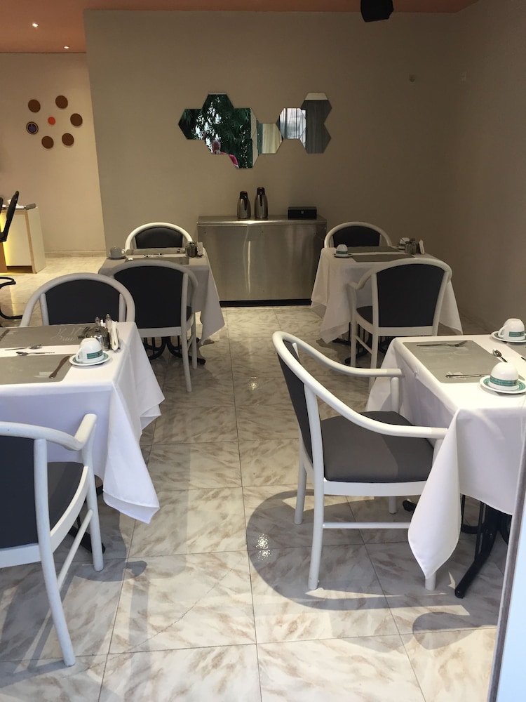 Alkyonides Hotel — Restaurant & bars in Kremasti, South Aegean