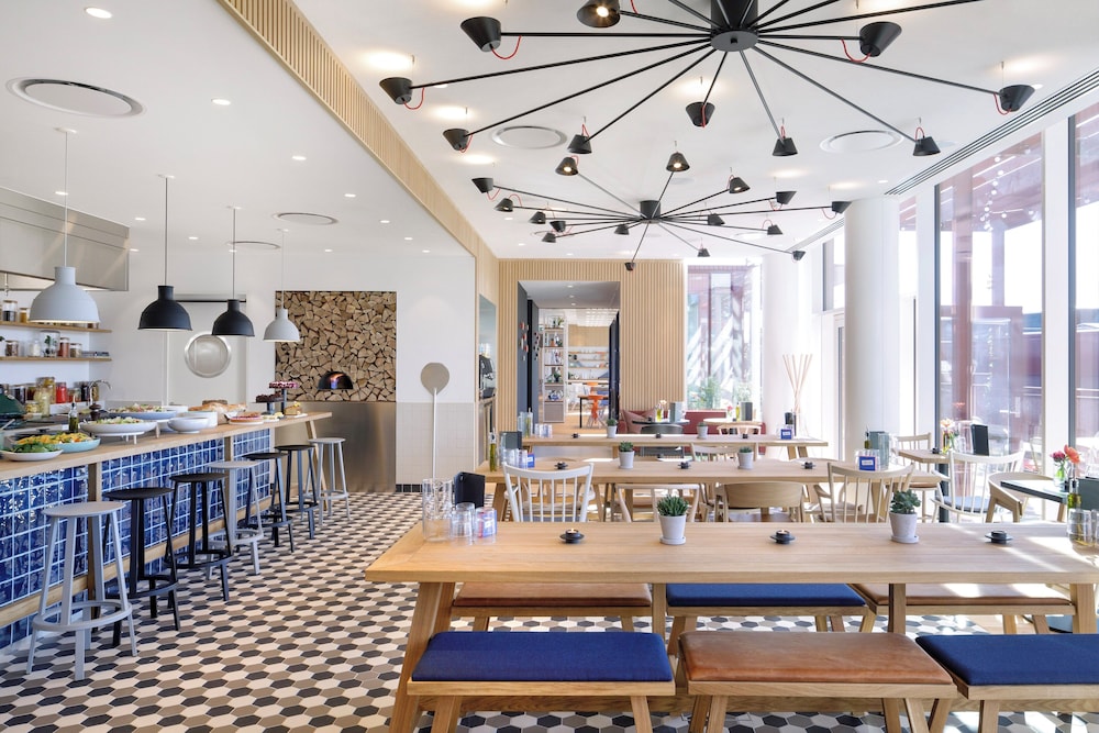 Zoku Copenhagen — Restaurant & bars in Copenhagen, Hovedstaden