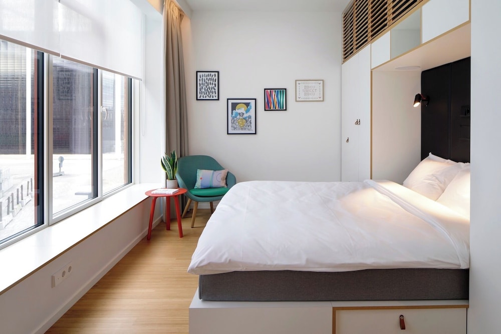 Zoku Copenhagen — Hotel rooms in Copenhagen, Hovedstaden