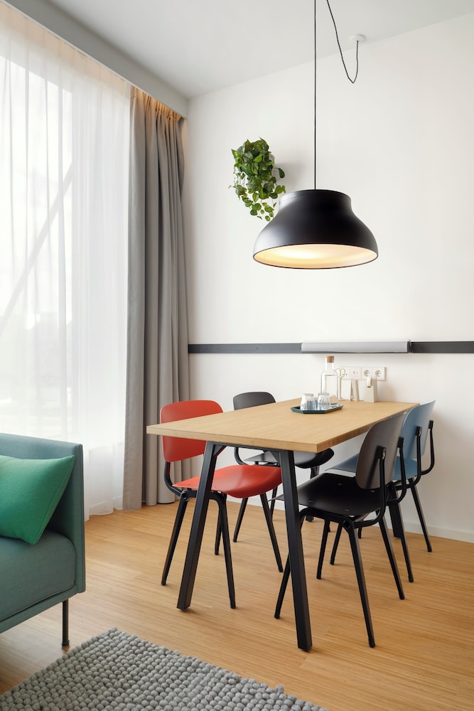 Zoku Copenhagen — Hotel rooms in Copenhagen, Hovedstaden