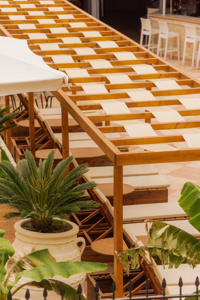Oula maisonettes — Outdoor in Lefkimmi (Corfu), Ionian Islands