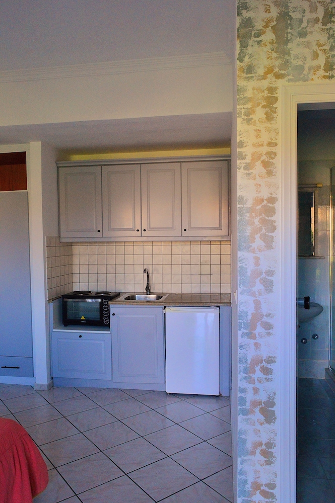 Oula maisonettes — Rooms in Lefkimmi (Corfu), Ionian Islands
