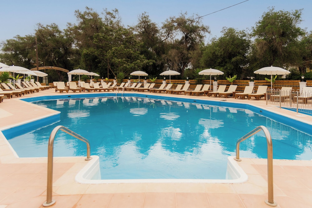 Oula maisonettes — Outdoor in Lefkimmi (Corfu), Ionian Islands