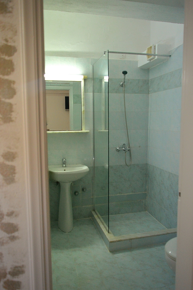 Oula maisonettes — Rooms in Lefkimmi (Corfu), Ionian Islands