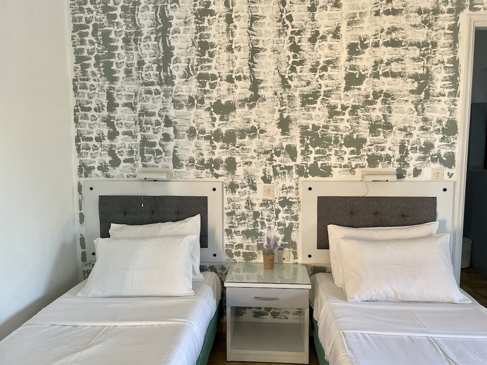 Oula maisonettes — Rooms in Lefkimmi (Corfu), Ionian Islands