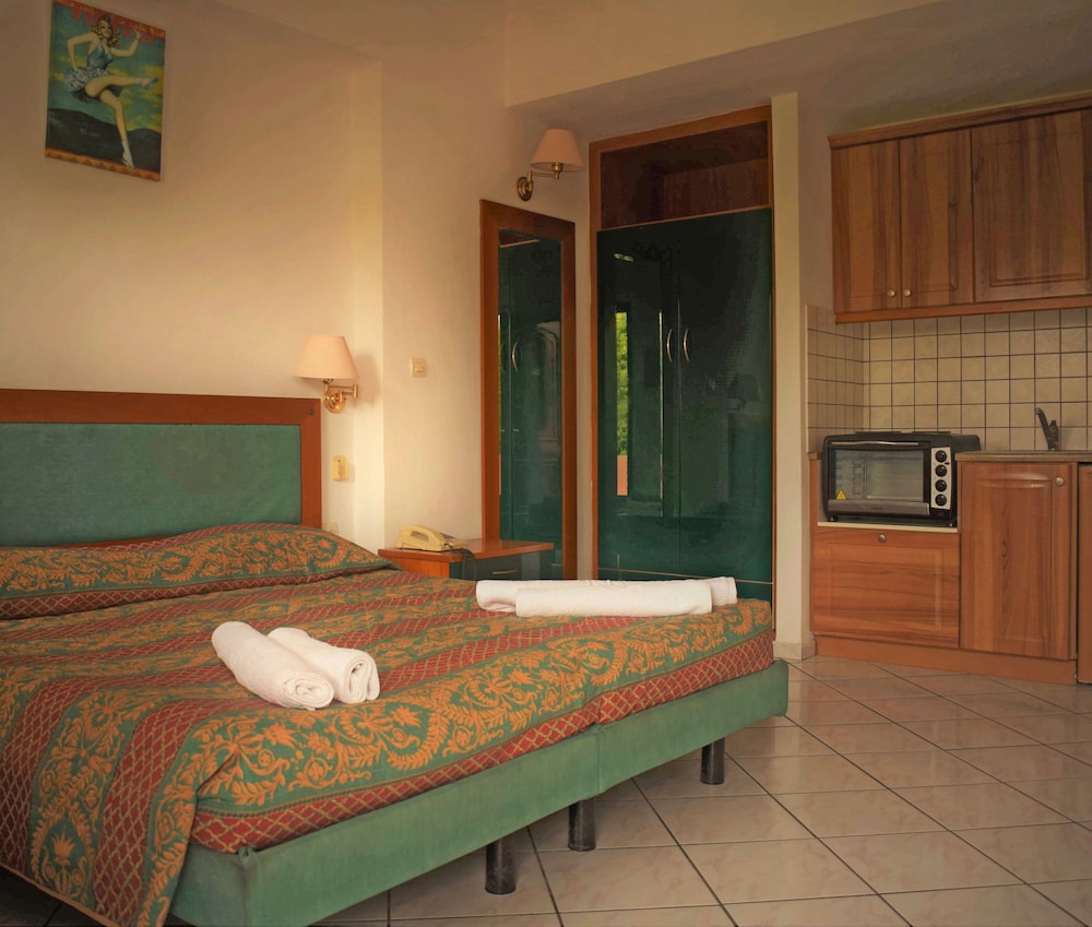 Oula maisonettes — Rooms in Lefkimmi (Corfu), Ionian Islands