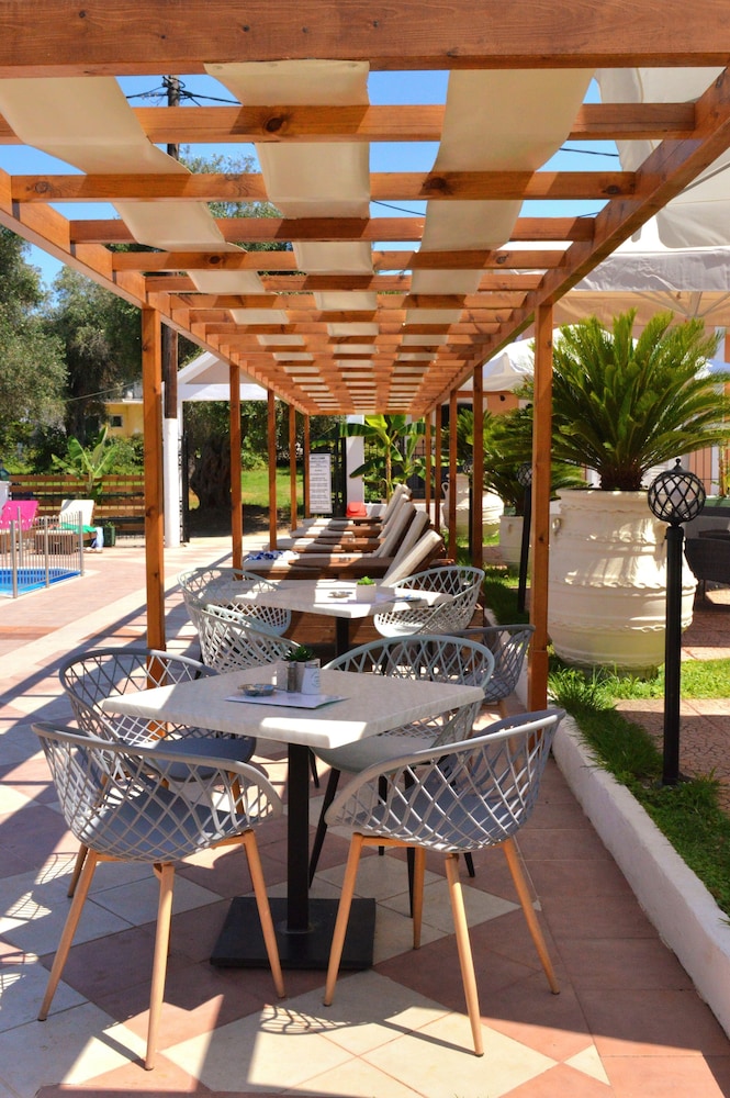 Oula maisonettes — Outdoor in Lefkimmi (Corfu), Ionian Islands