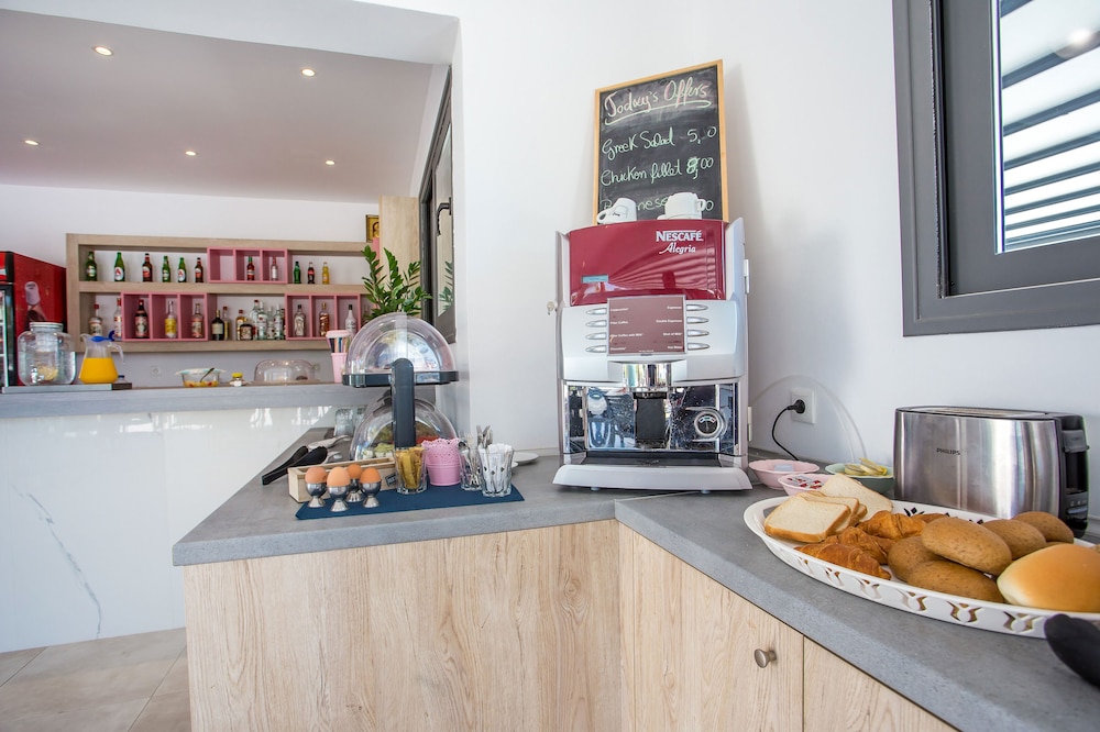 Madison Boutique — Restaurant & bars in Faliraki, South Aegean