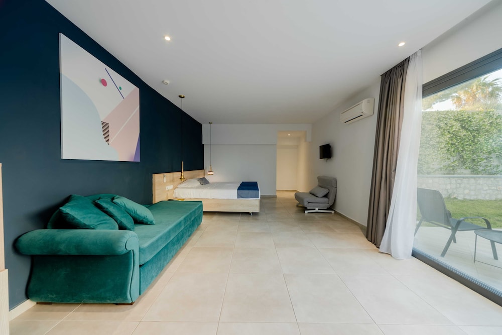 Madison Boutique — Hotel rooms in Faliraki, South Aegean