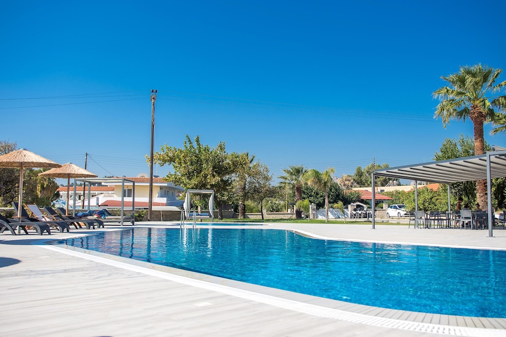 Madison Boutique — Swimming pool in Faliraki, South Aegean
