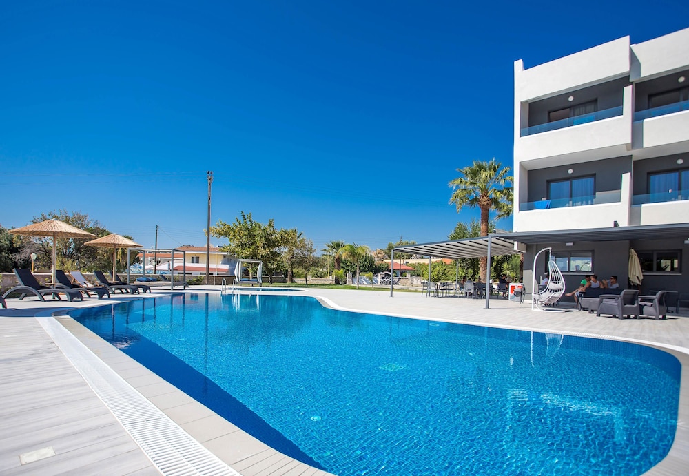 Madison Boutique — Main photo in Faliraki, South Aegean