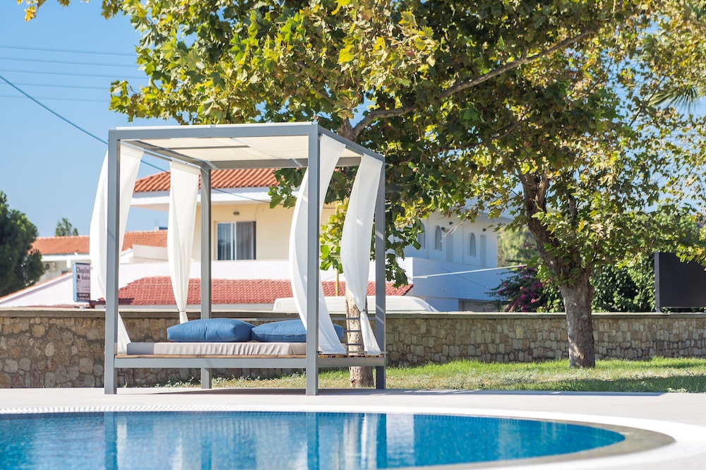 Madison Boutique — Swimming pool in Faliraki, South Aegean