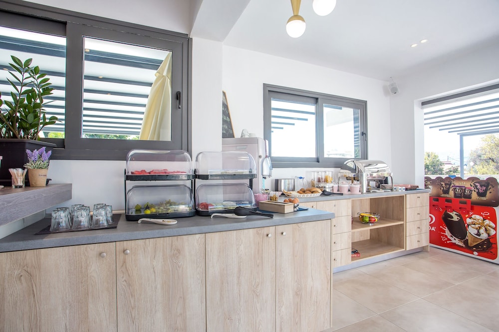 Madison Boutique — Restaurant & bars in Faliraki, South Aegean