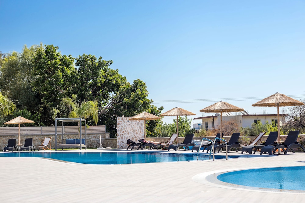 Madison Boutique — Swimming pool in Faliraki, South Aegean