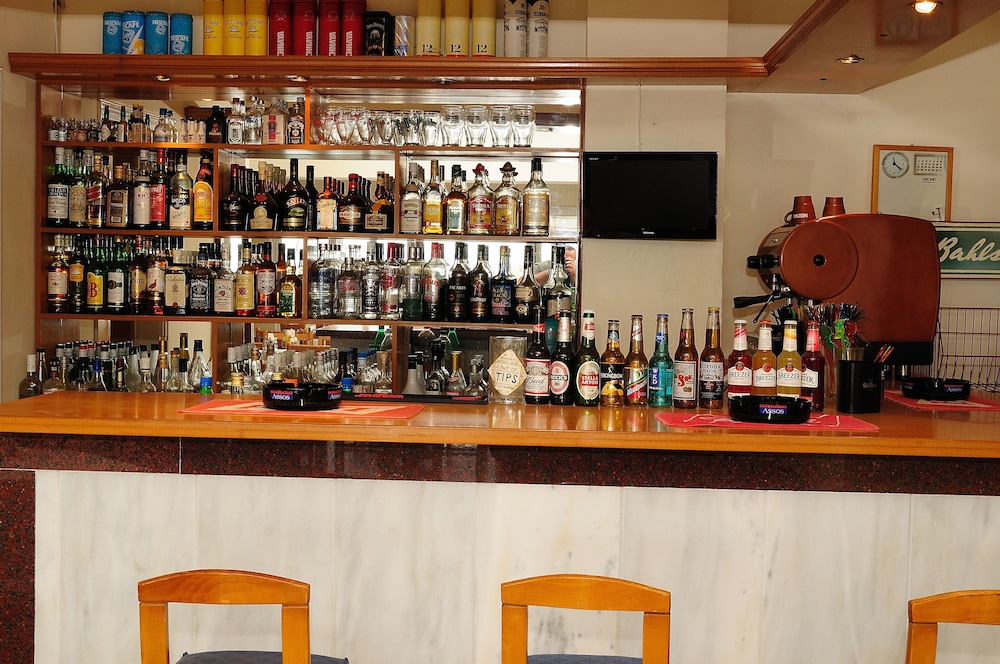 Andreolas Beach Hotel — Restaurant & bars in Laganas, Ionian Islands
