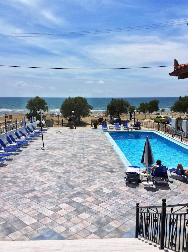 Andreolas Beach Hotel — Main photo in Laganas, Ionian Islands