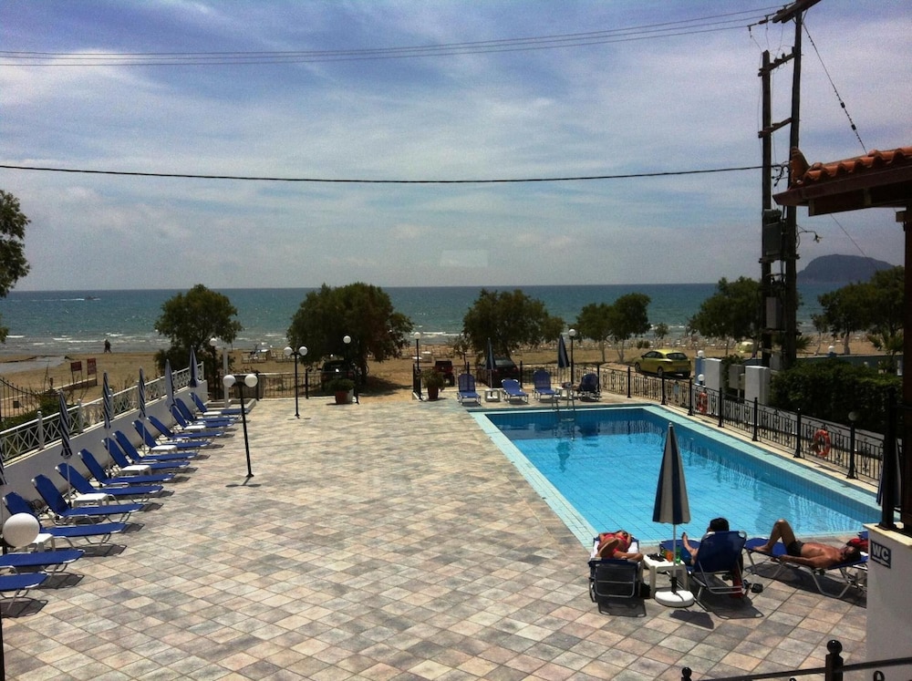 Andreolas Beach Hotel — Swimming pool in Laganas, Ionian Islands