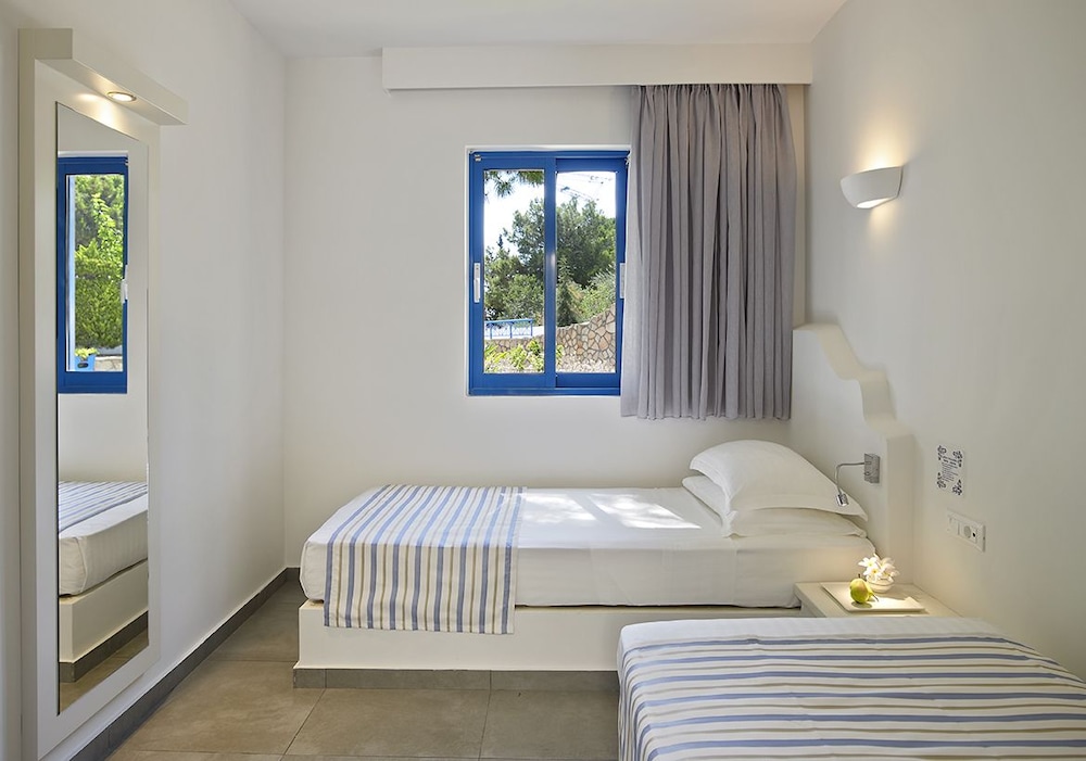 Lindia Thalassa Resort — Hotel rooms in Pefkos, South Aegean