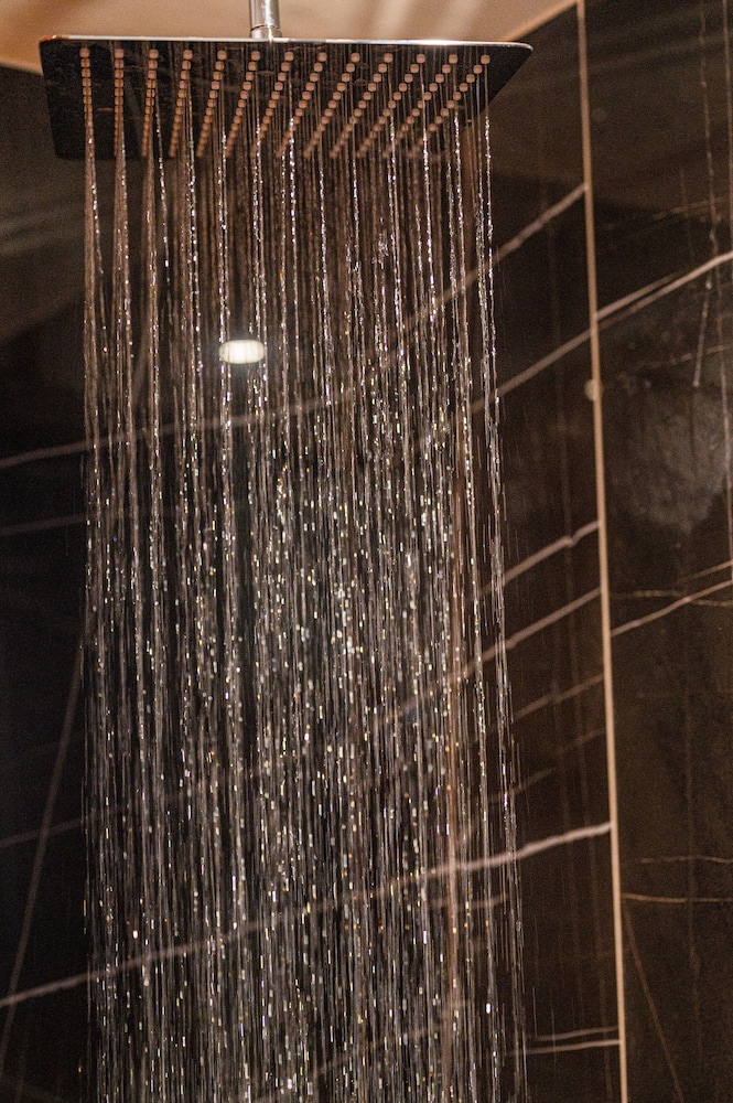 Hyperion City Hotel — Spa in Chania
