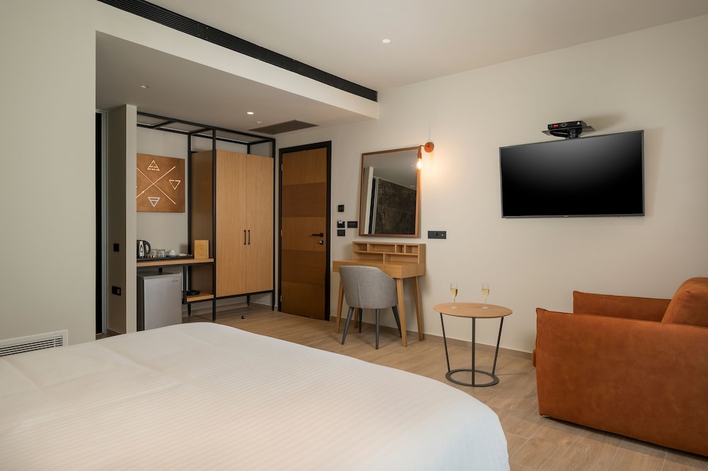 Hyperion City Hotel — Hotel rooms in Chania