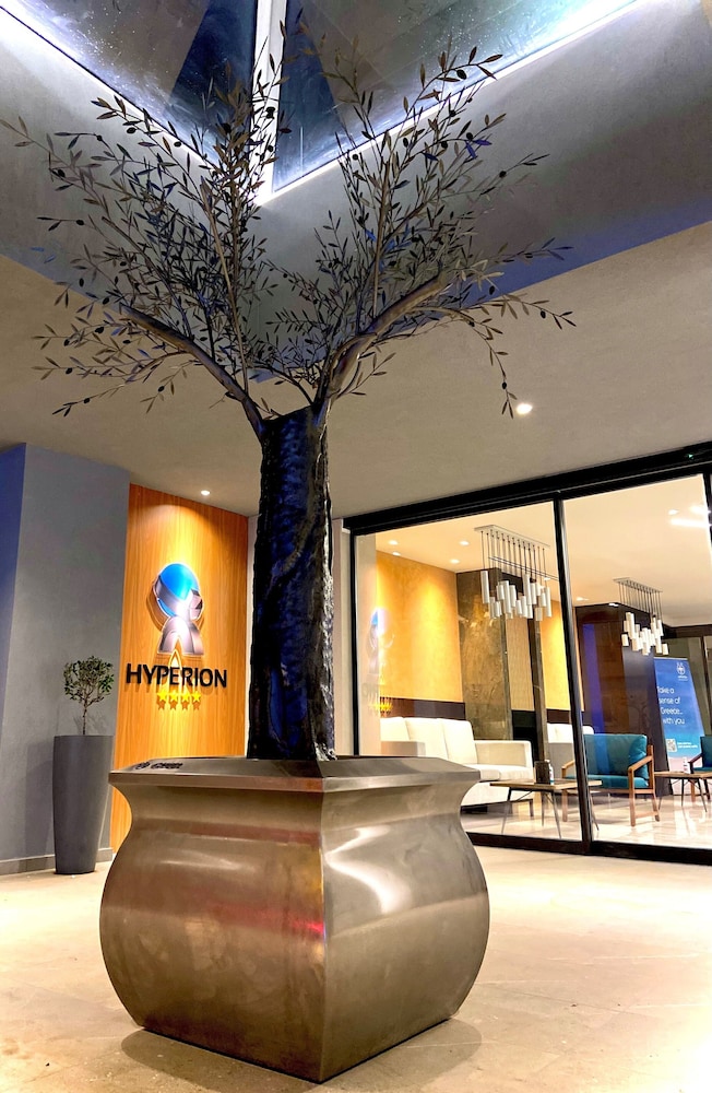 Hyperion City Hotel — Hotel building in Chania