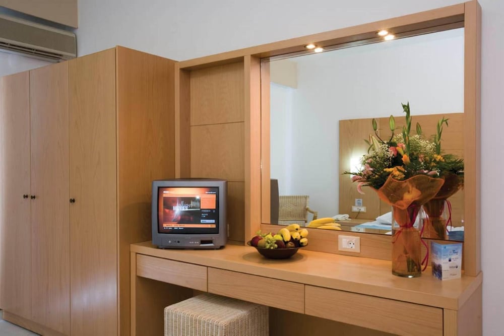 Pefki Islands Resort — Hotel rooms in Pefkos, South Aegean