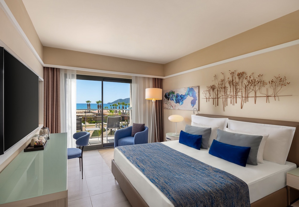 Akra Fethiye Tui Blue Sensatori All Inclusive — Hotel rooms in Fethiye, Mugla