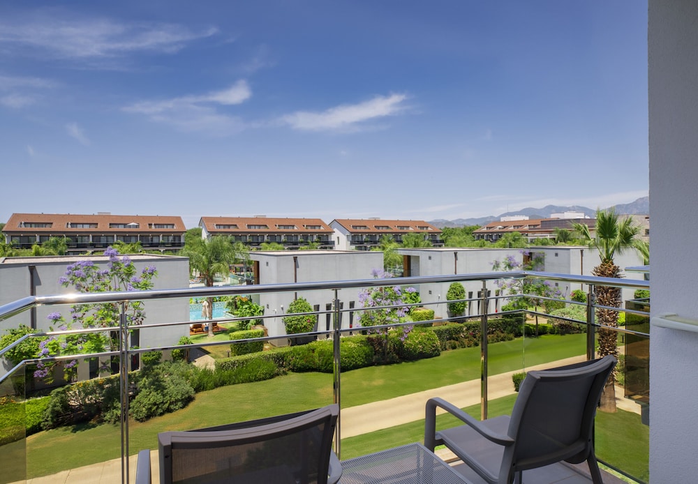 Akra Fethiye Tui Blue Sensatori All Inclusive — Hotel building in Fethiye, Mugla