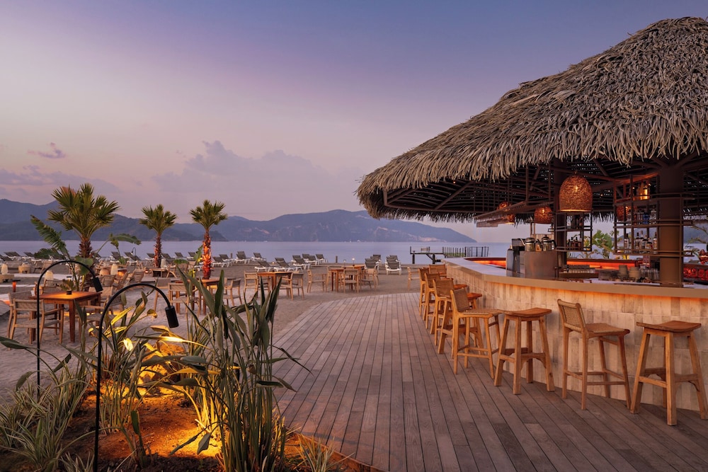 Akra Fethiye Tui Blue Sensatori All Inclusive — Restaurant & bars in Fethiye, Mugla