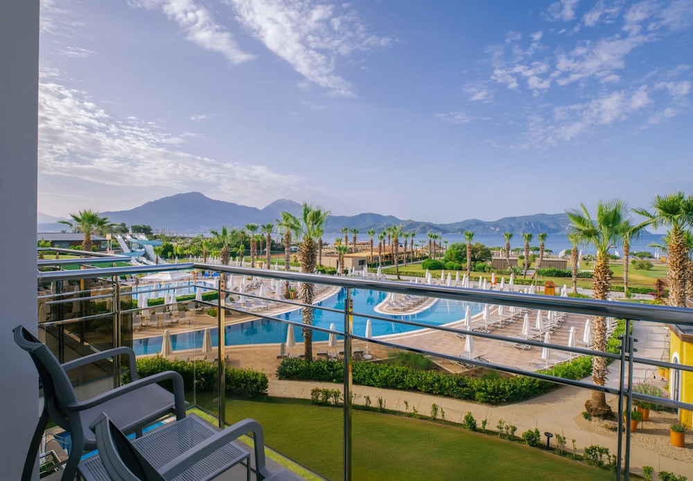 Akra Fethiye Tui Blue Sensatori All Inclusive — Swimming pool in Fethiye, Mugla