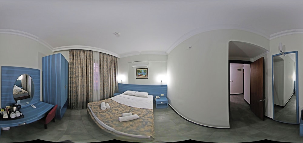 Senza Grand Santana Hotel - All inclusive — Hotel rooms in Alanya