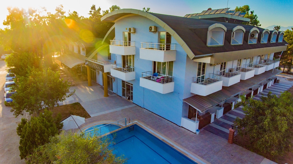 Prenses Sealine Beach Hotel — Hotel building in Belek