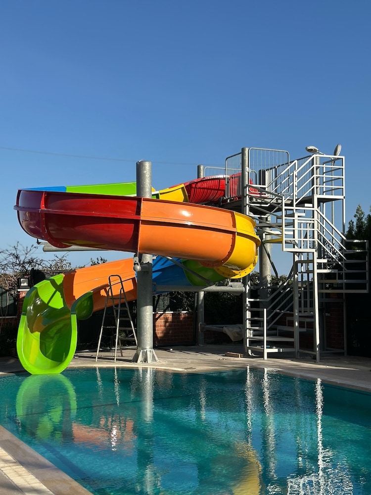 Prenses Sealine Beach Hotel — Attractions for children in Belek