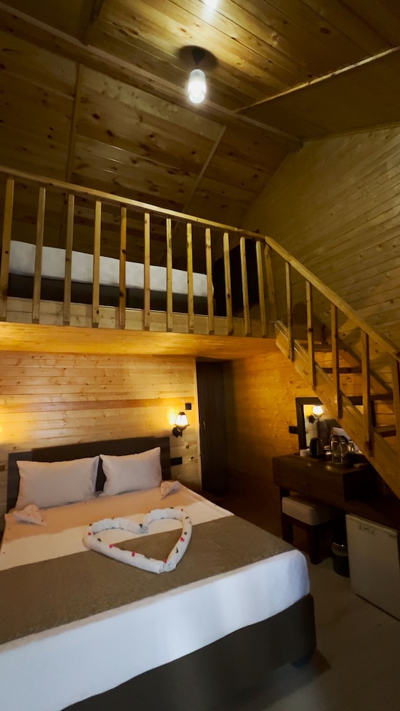 Prenses Sealine Beach Hotel — Hotel rooms in Belek