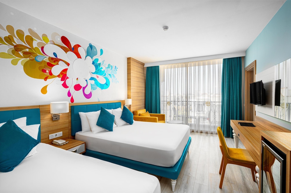Club Sun Heaven - All Inclusive — Hotel rooms in Alanya