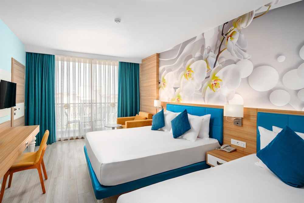 Club Sun Heaven - All Inclusive — Hotel rooms in Alanya