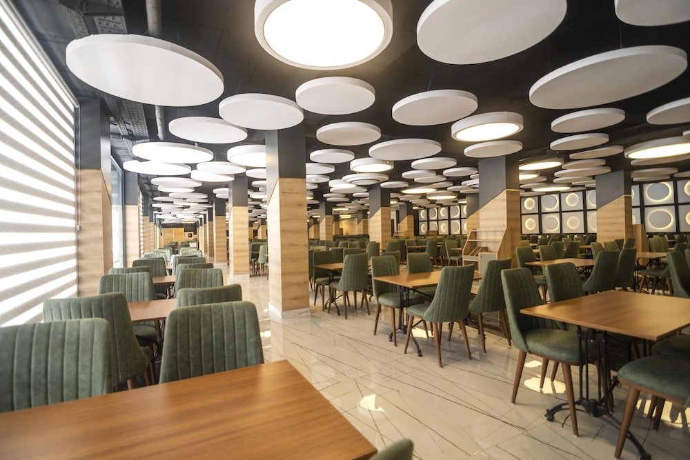 Grand Kolibri Prestige SPA — Restaurant in Alanya