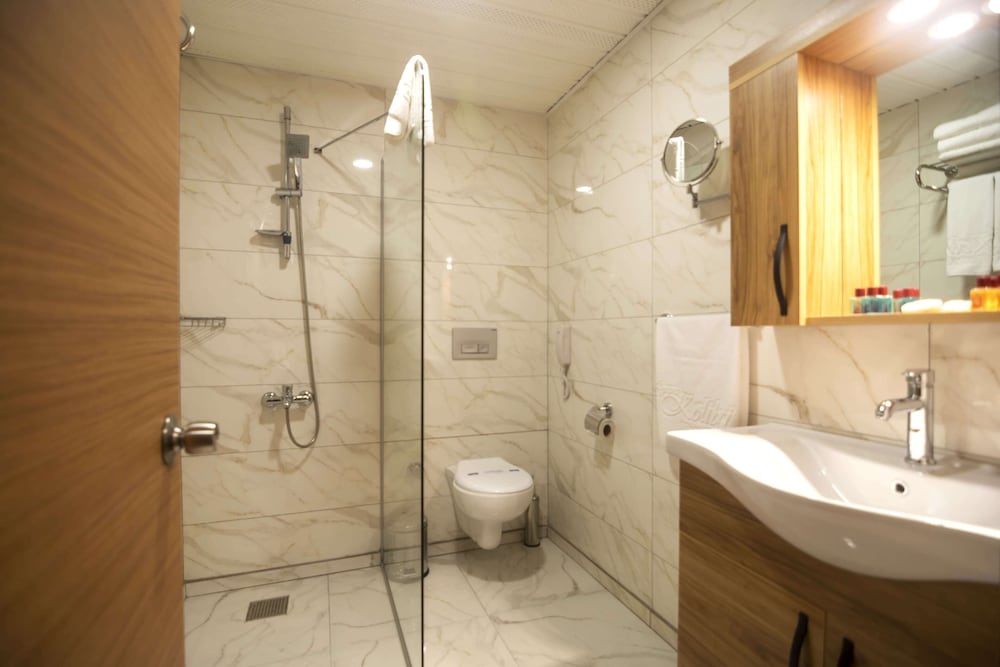 Grand Kolibri Prestige SPA — Rooms in Alanya