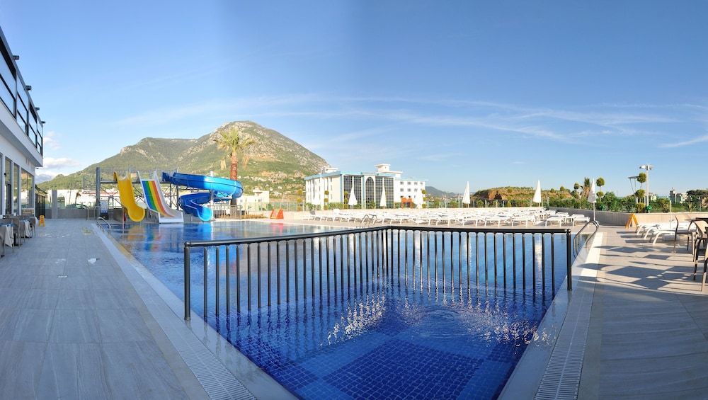 Campus Hill Hotel - zdjęcie 4