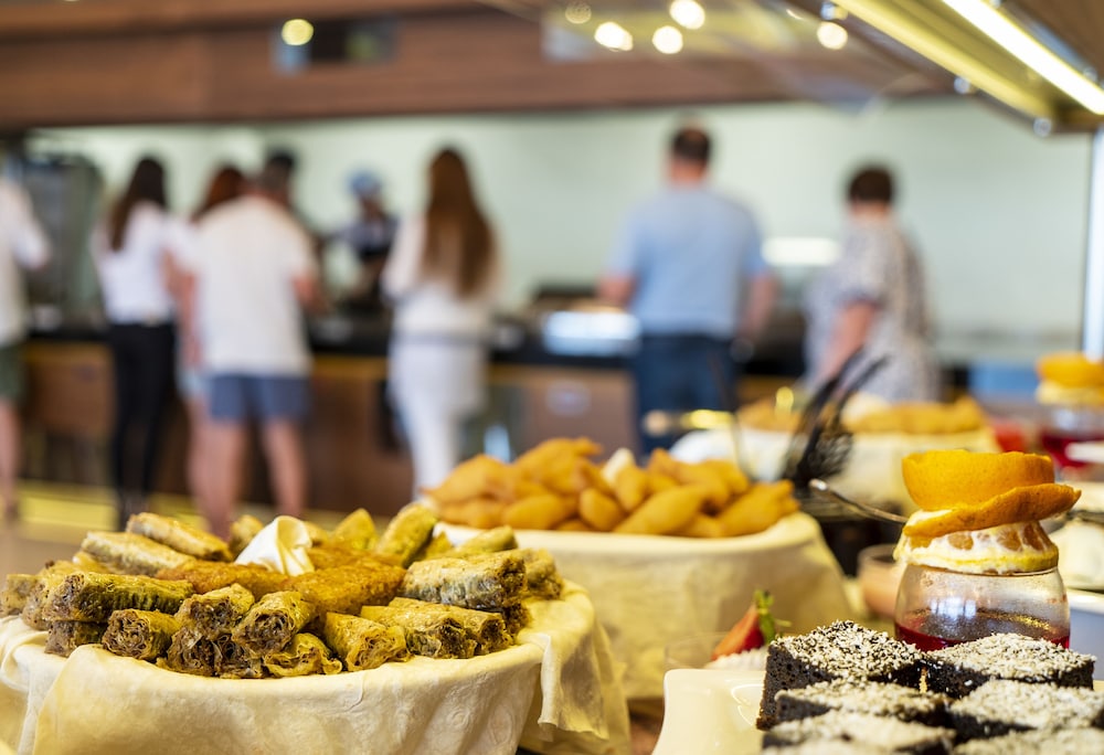 Campus Hill Hotel — Restaurant & bars in Alanya